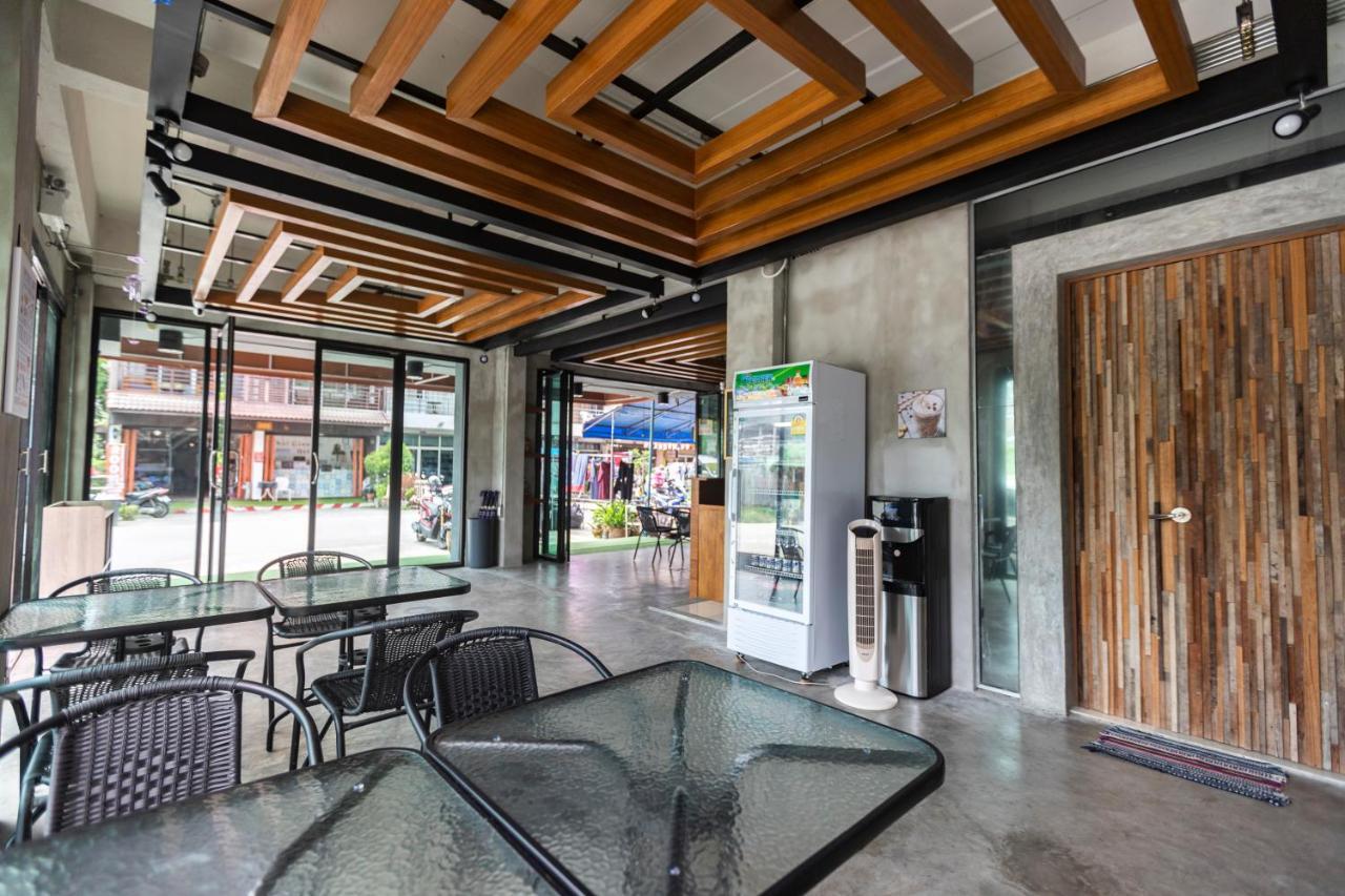 Firefly Phuket Hotel Patong Exterior photo